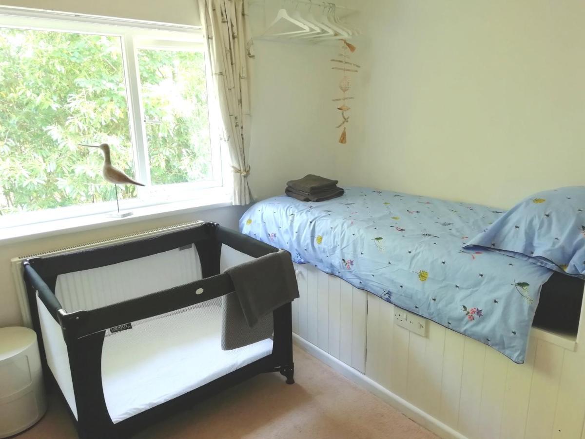 2 Bed Villa With Full Use Of Site Facilities New Quay Екстериор снимка